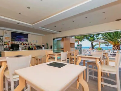 COOEE Mediterranean Beach Hotel Bild 17