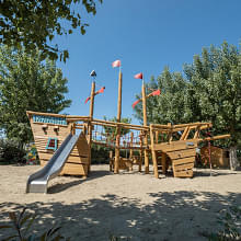 italyriminisentido_riccione_premium_camp1406380hotelanlageplaygroundp1085965.jpg