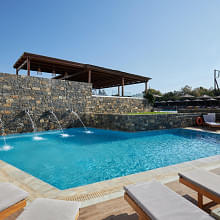 sentido_amounda_bay_dbl_room_swim_up_sharing_pool_dbq_3.jpg