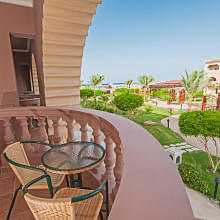 sentido_mamlouk_palace_resort_standard_room_2.jpg