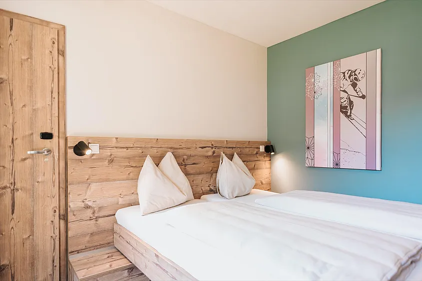 kaiserburg_familienzimmer_bad_kleinkirchheim_sommer_2021_3
