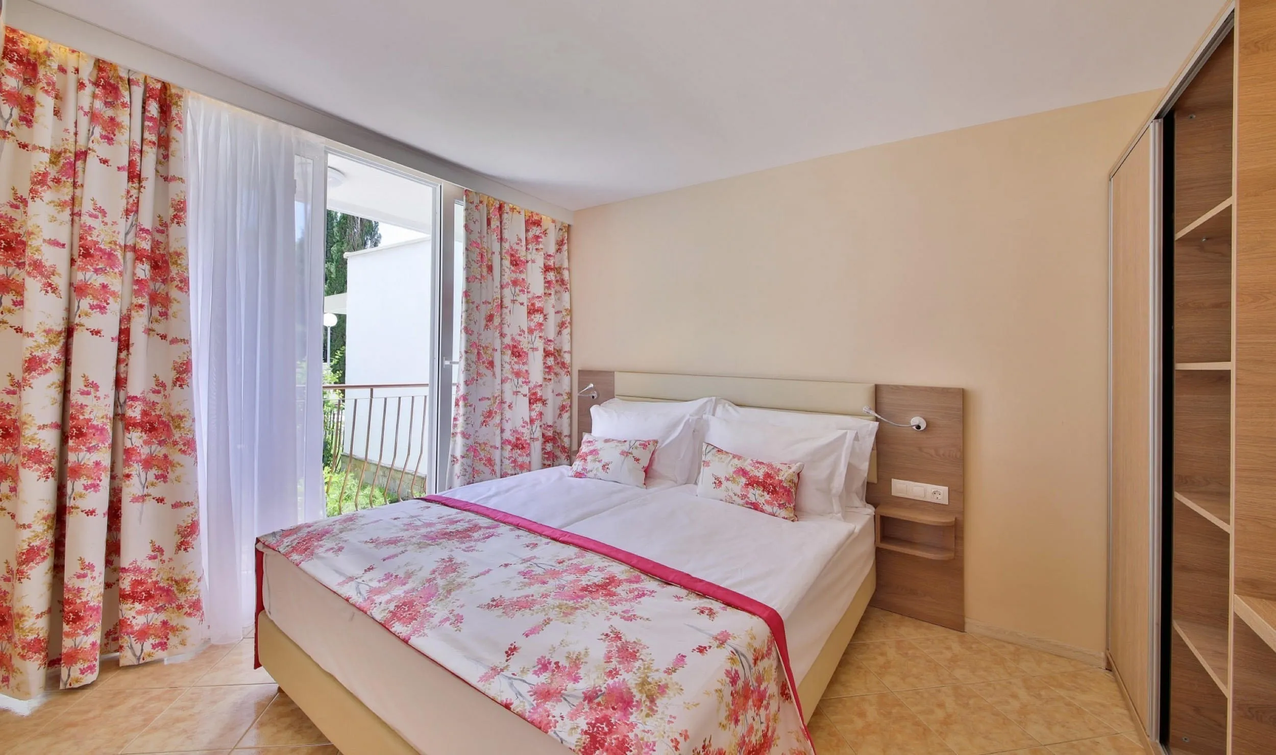 ps_ralitsa_aqua_club_var_der0950728