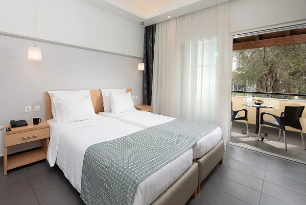 apollo-palace-resort-corfu-superior-room-aquapark-area-3