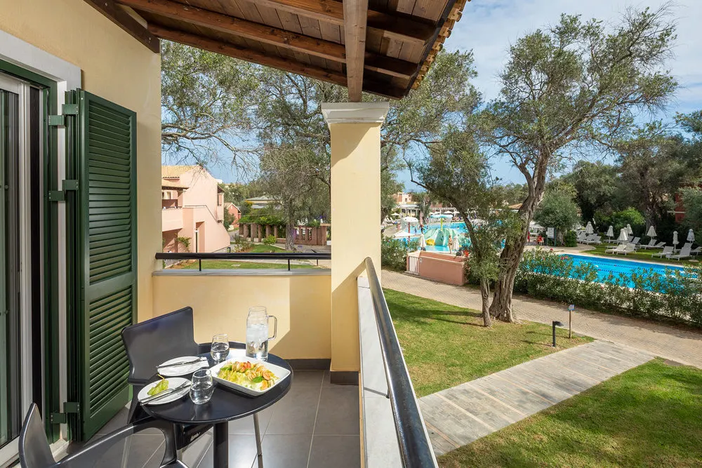 apollo-palace-resort-corfu-superior-room-aquapark-area-4