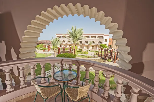 sentido_mamlouk_palace_resort_standard_room_3