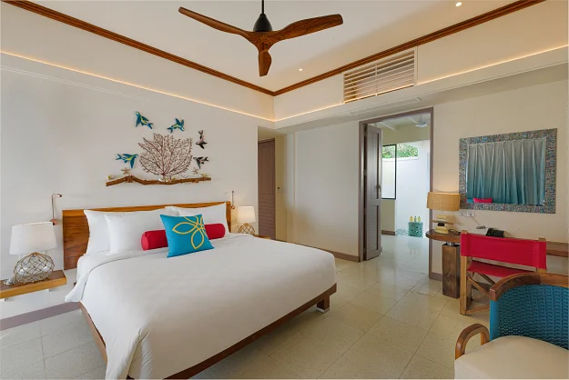 OBLU_NATURE_Helengeli_by_SENTIDO_-_Lagoon_Villas_-_Interior_03