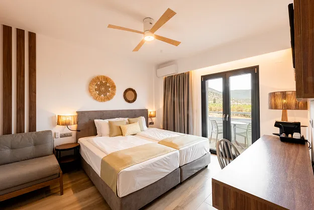 Double_Room_Superior-3