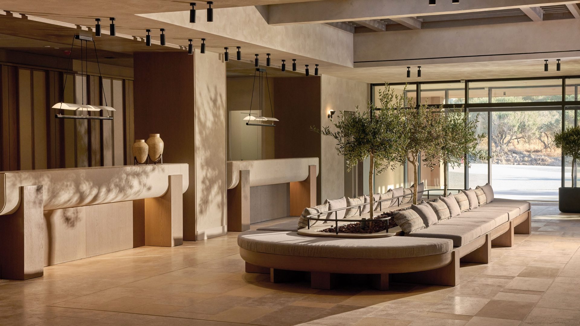 01_ER_Rocrita_Reception