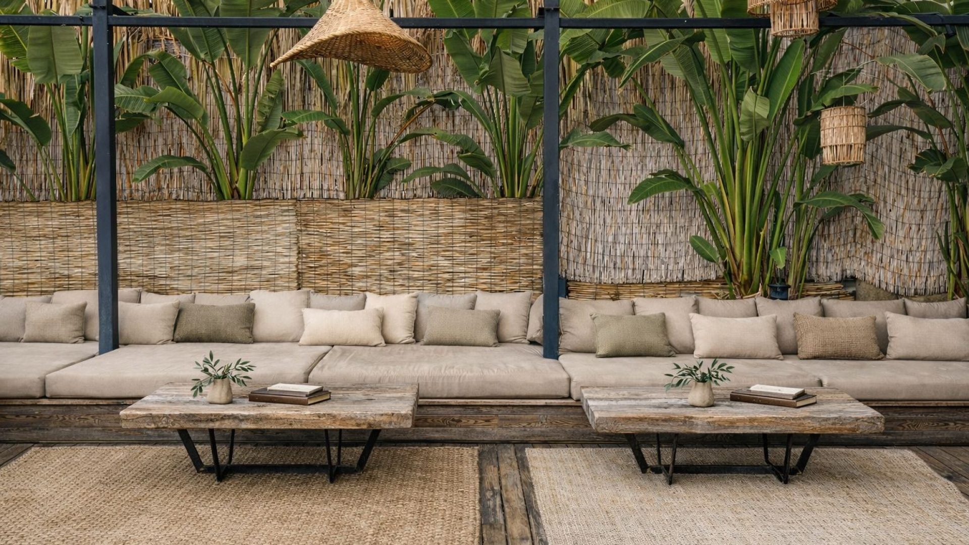 ANANEARESTAURANT (4)