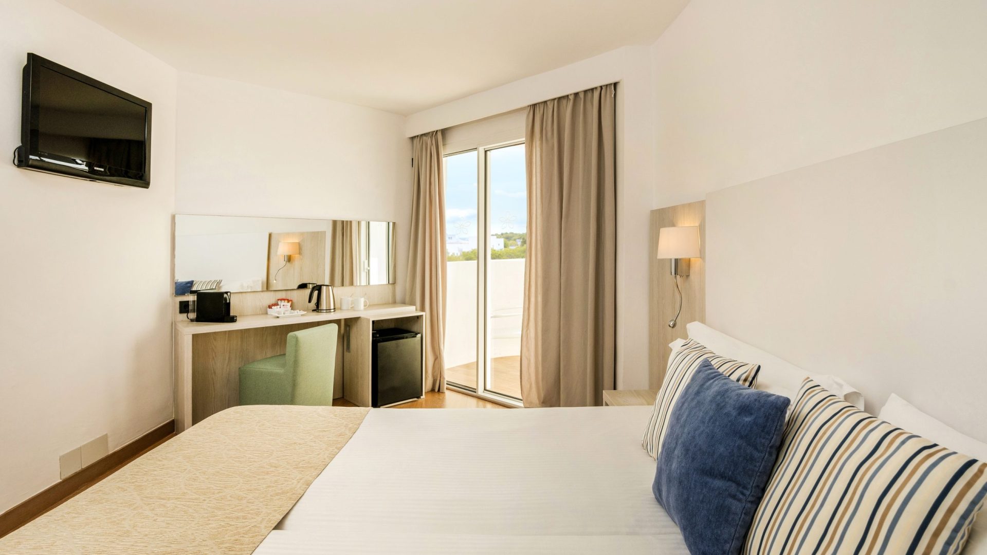 Double Promo + Std + Pool View - 2