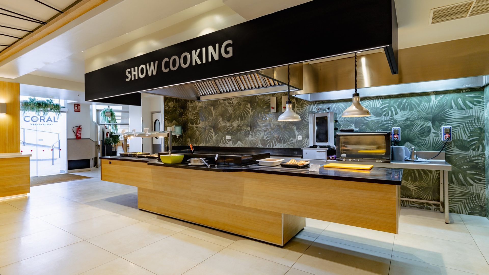 Lanzarote-Puerto-del-Carmen-Sentido-Aequora-Suites-3029-main-restaurant--c10-0A4A1992
