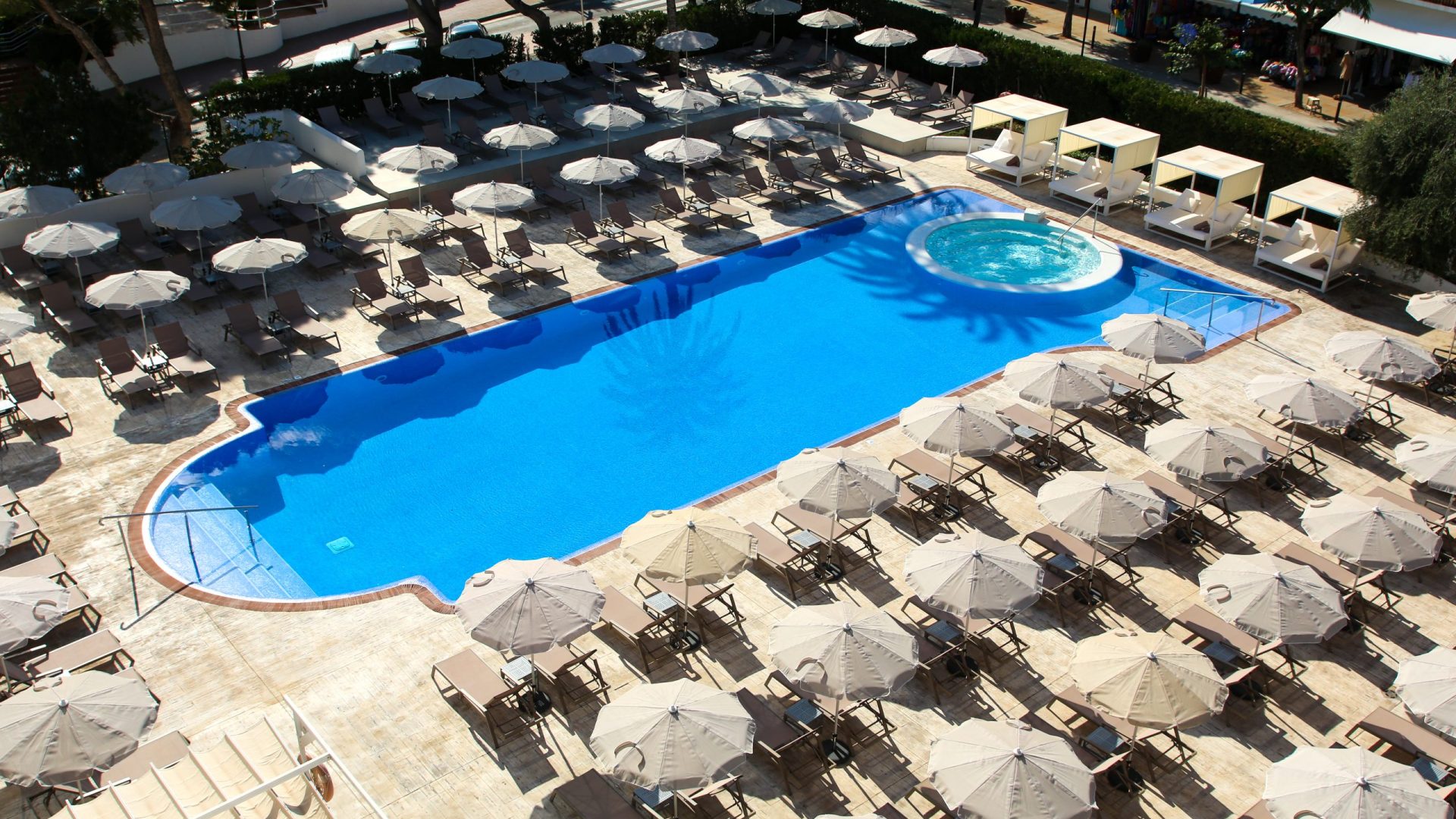 Pool 2